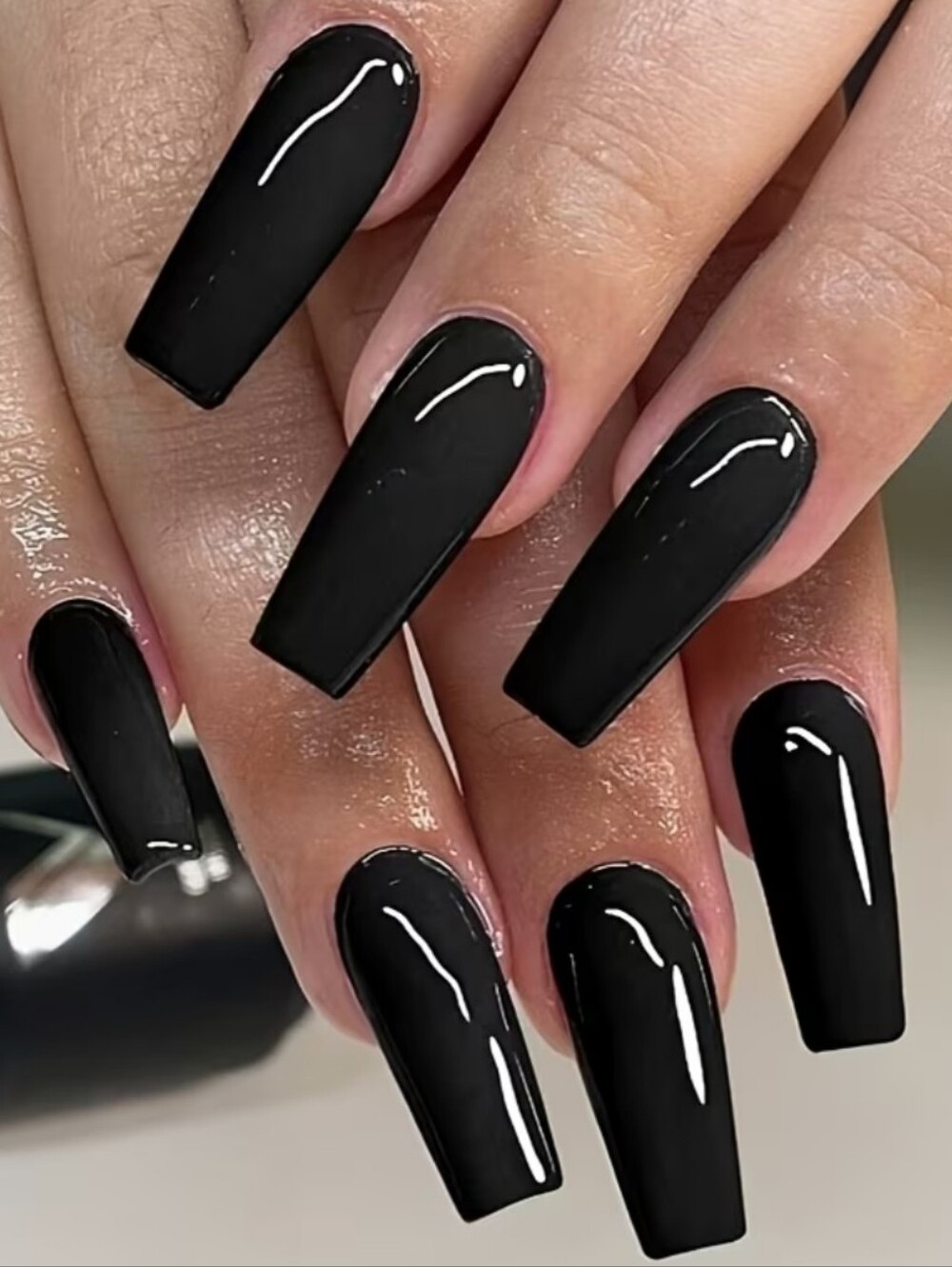 Black Press On Nails